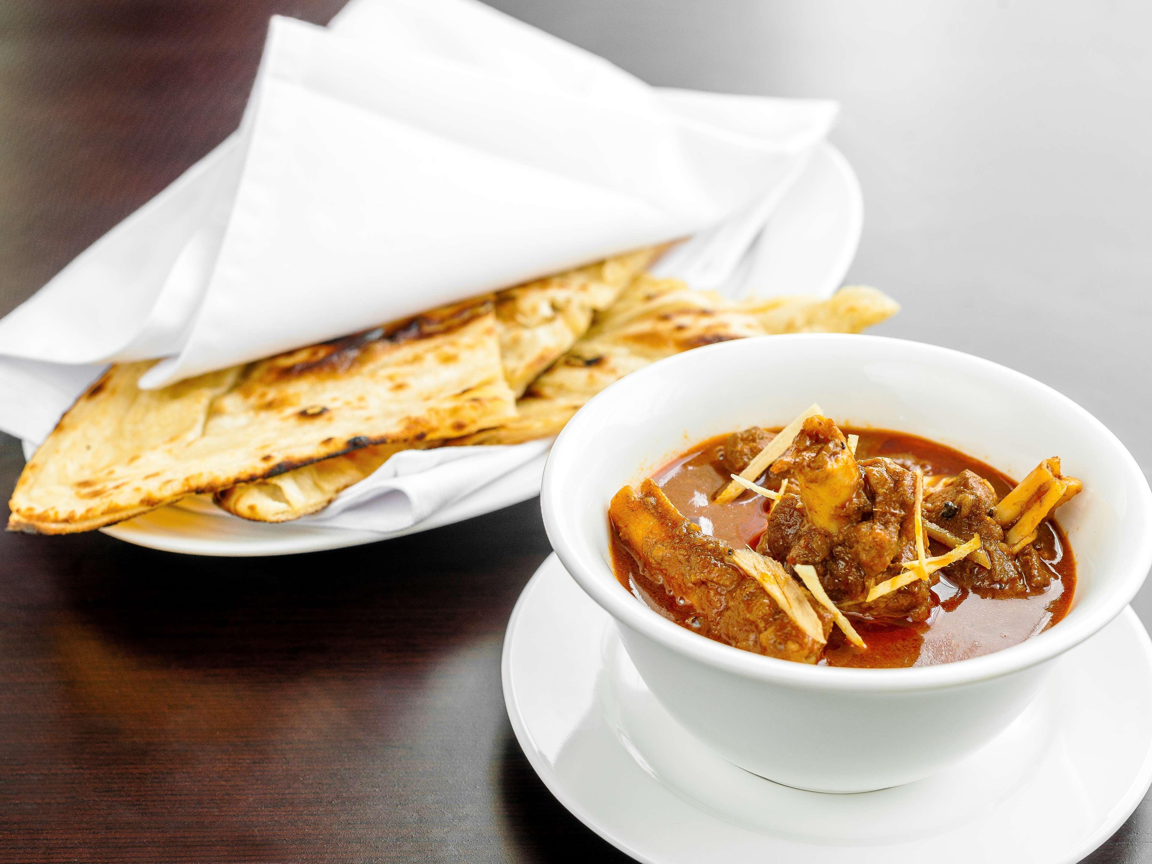 Hyatt Place Gurgaon Udyog Vihar Dış mekan fotoğraf A bowl of Nihari