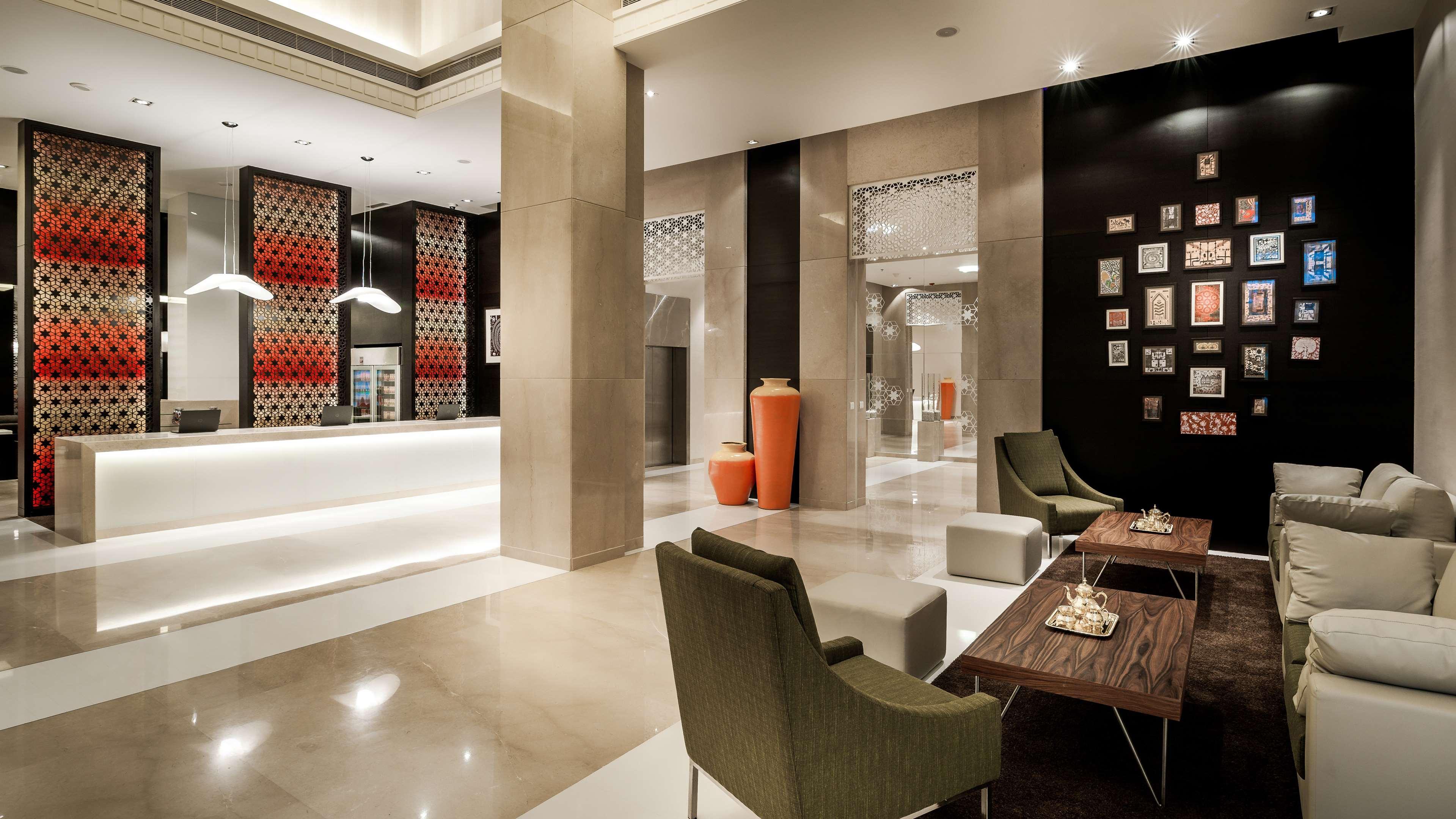 Hyatt Place Gurgaon Udyog Vihar Dış mekan fotoğraf Lobby